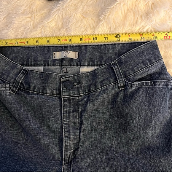 Riders By Lee Distressed Faded Stretch Denim Cropped Peddle Pusher Capris  14 M - Picture 4 of 7